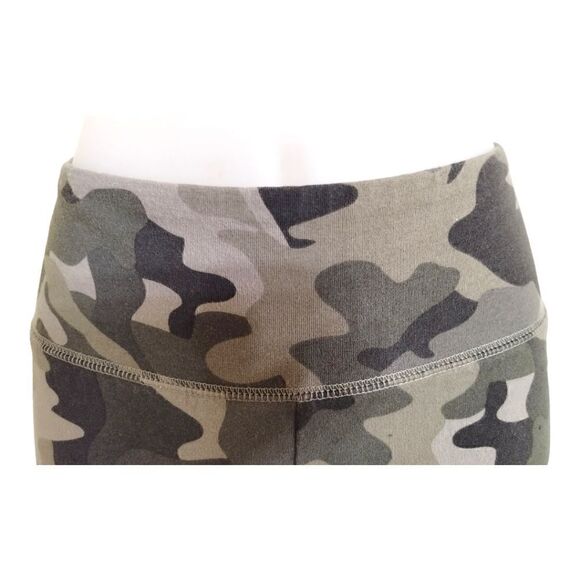 WILD FABLE Women's Leggings HIGH WAISTED Classic  GRAY CAMO LG - Picture 4 of 9